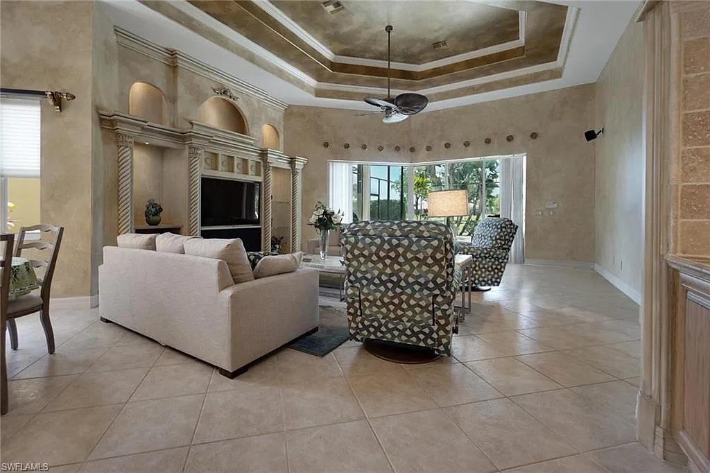 2 bed, 2.0 bath, 2246 sqft, $5,000 — Photo 3