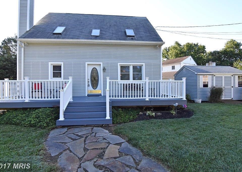 Classic Chesapeake Contemporary Cape Cod~