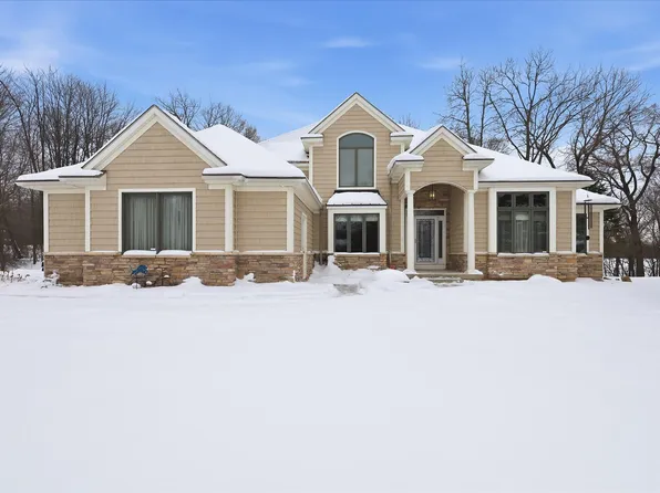 15284 Alister Mackenzie Ave, Augusta, MI 49012