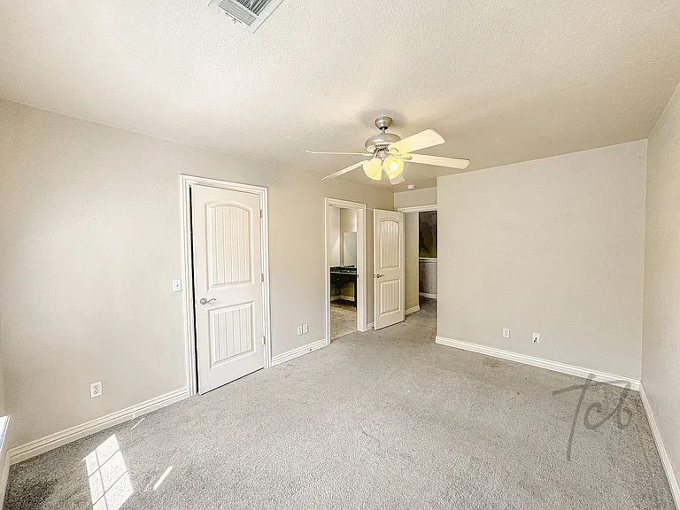 912 S Wood Ave — Photo 21