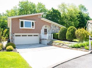 1407 Pearl St, Allentown, PA 18103