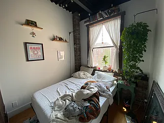 Rented by Smart City Real Estate LLC