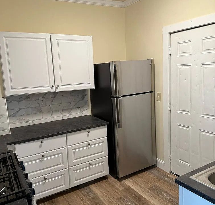 2nd image of 21 Main St #15