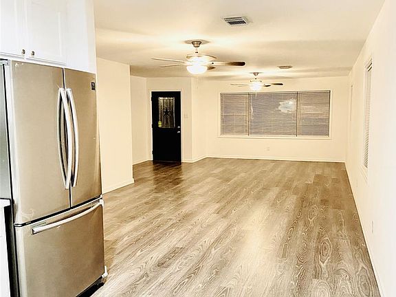 5th image of 507 West Ln