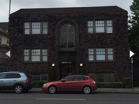 2nd image of 3334 SE Hawthorne Blvd APT 302