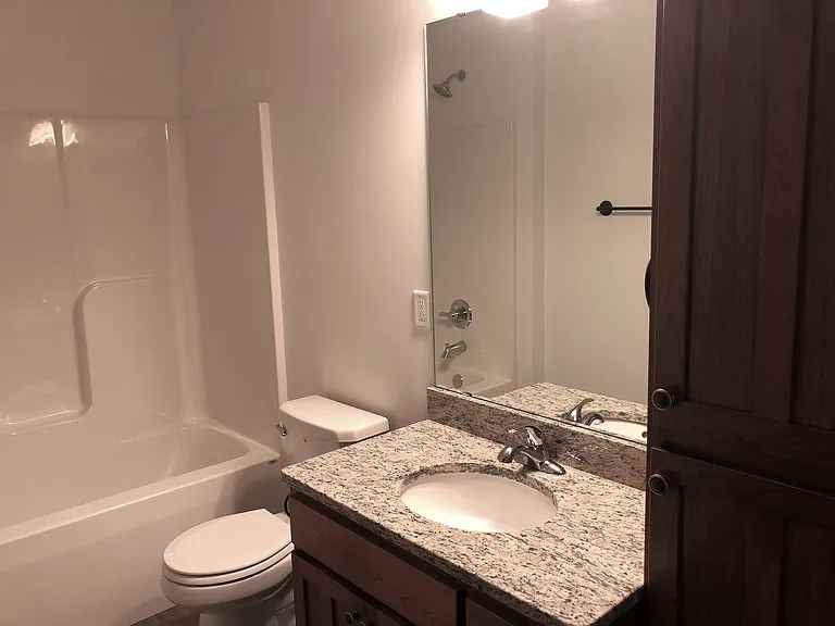 3507 Sevenoaks St — Photo 10