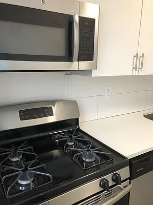 Rented by Silverstreet RE LLC | media 24