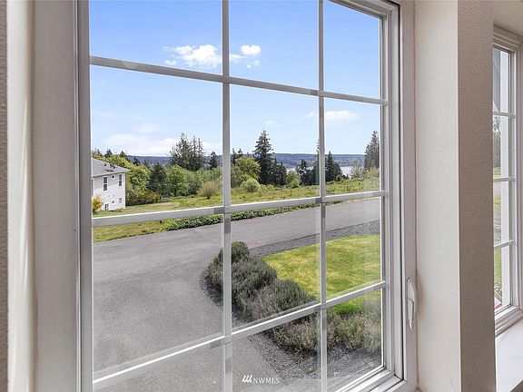 5th image of 13820 Goldman Dr NW