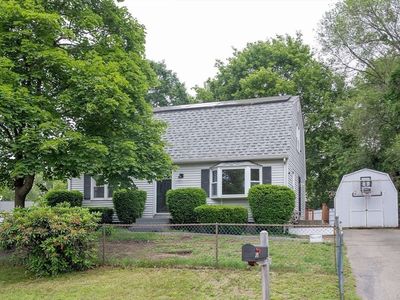 20 Lively Ln, Springfield, MA, 01109