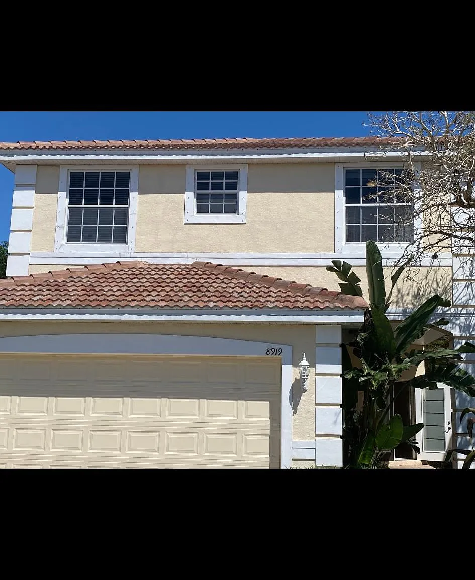 8919 Spring Mountain Way — Photo 4
