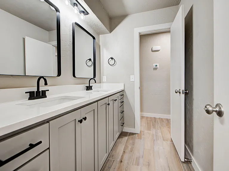 501 N Morgan Dr — Photo 33