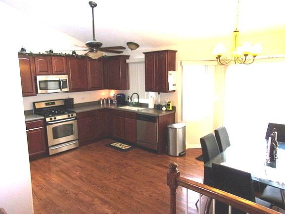5th image of 5443 Margie Ln
