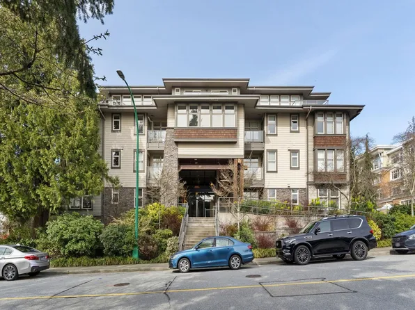 188 W 29th St #306, North Vancouver, BC V7N 0A2