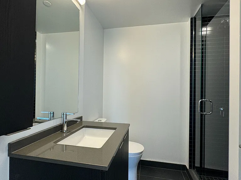 86 Dundas St E #1114 — Photo 6