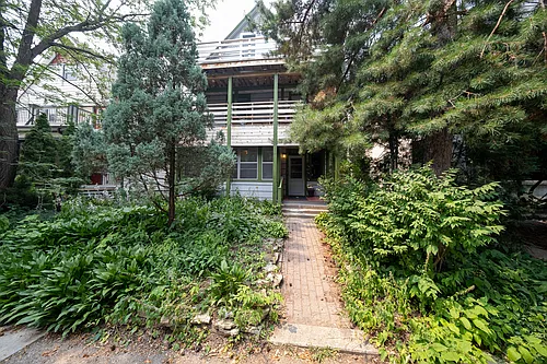 2224 26th Ave S #1 Photo 1