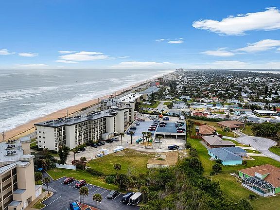 5th image of 2700 Ocean Shore Blvd APT 111