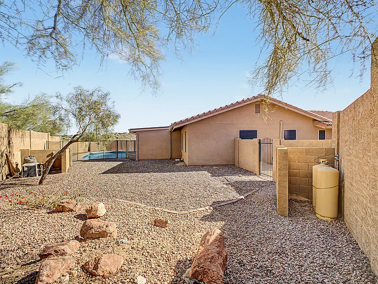17221 E Lantern Ln — Photo 38