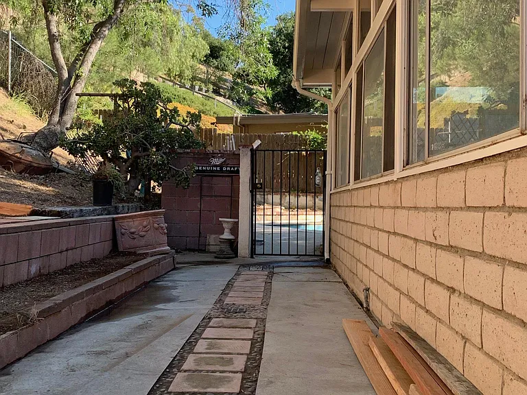 Backyard Walkway