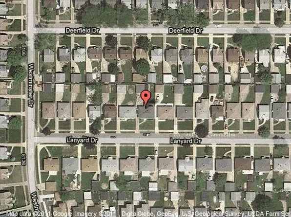 8410 Lanyard Dr, Parma, OH 44129