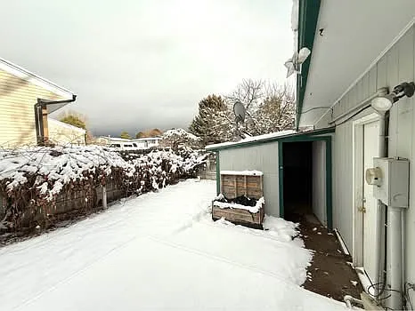 1586 Golden Gate St — Photo 16