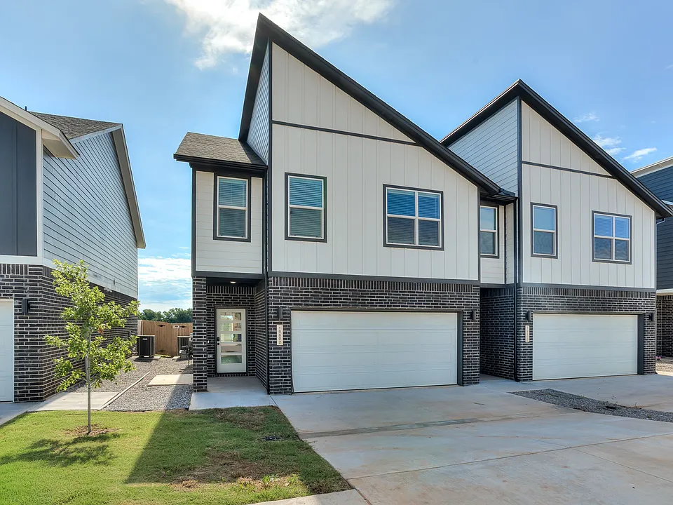 3316 NW 194th St