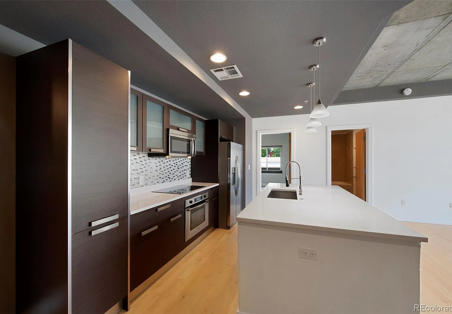 2 bed, 1140 sqft, $2,850 — Photo 3