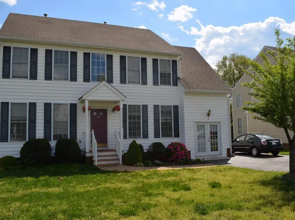 9709 Southmill Dr, Glen Allen, VA 23060