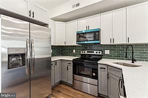 1st image of 1010 W Arizona St #1