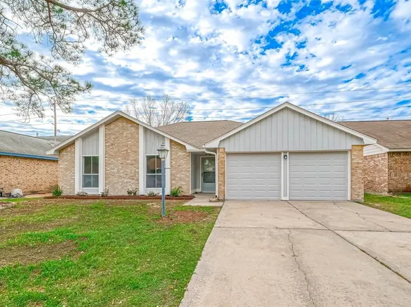 9807 Gusty Winds Dr, Houston, TX 77064