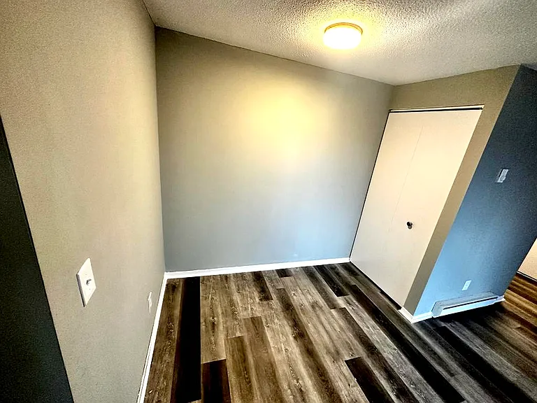 120 Fox Hill Ln — Photo 5