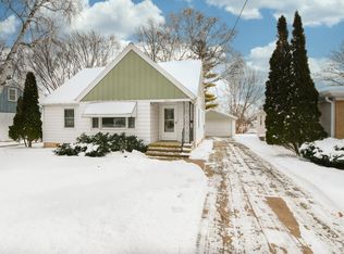 849 S Ridge Rd, Green Bay, WI 54304