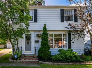 4952 Oakland Dr, Lyndhurst, OH