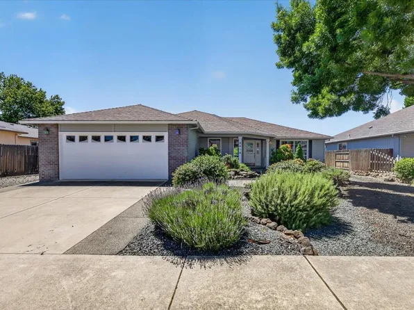 2618 Rabun Way, Central Pt, OR 97502
