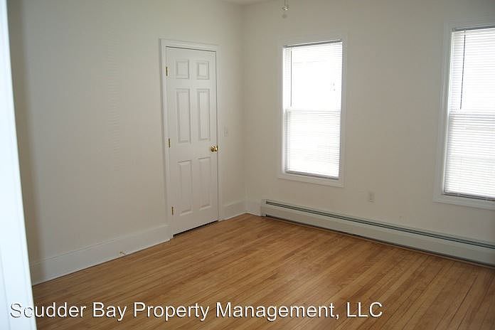 2nd image of 27 Haynes St #1