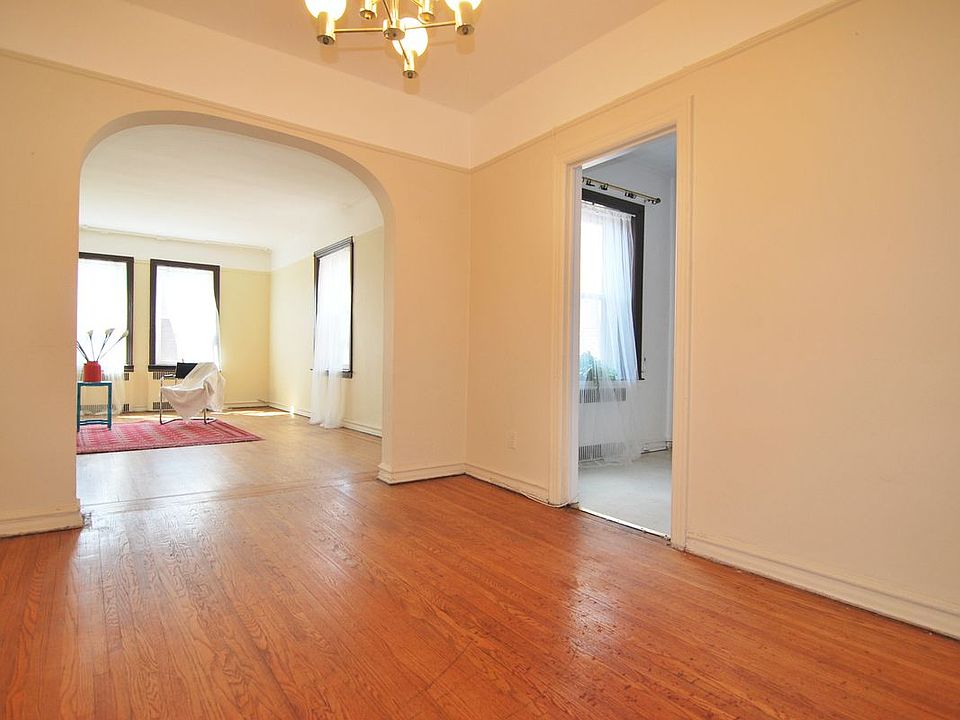 1st image of 85-10 34th Ave APT 513