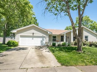 2020 Claymills Dr, Chesterfield, MO