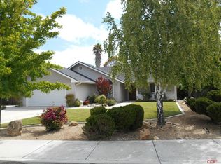 2484 Falcon Dr, Paso Robles, CA 93446