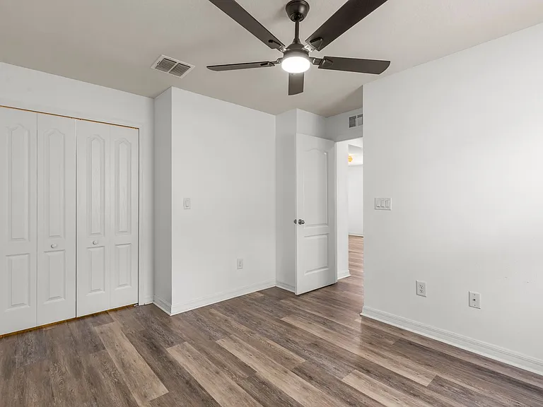 14207 Poke Ridge Dr — Photo 21
