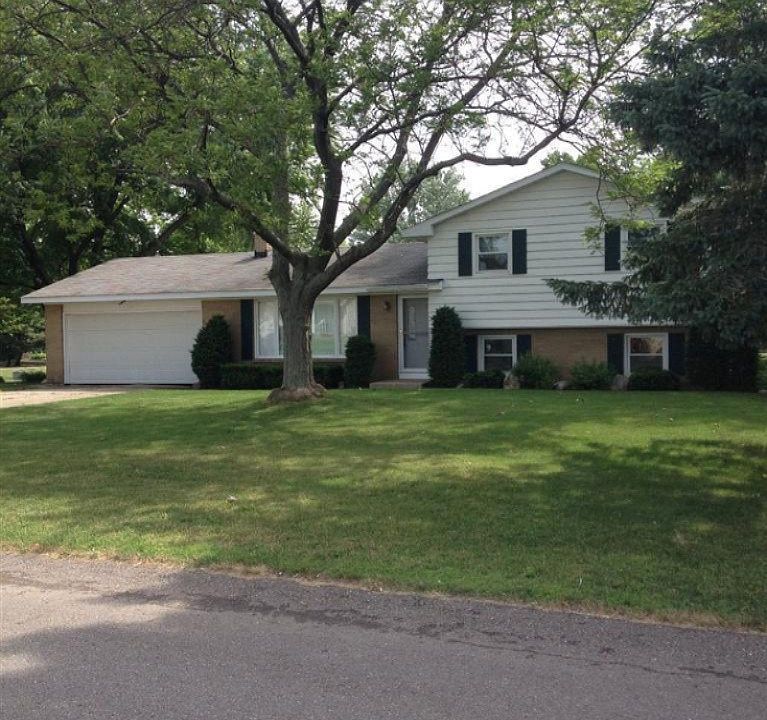 1st image of 99 Sunnybrook Dr SW
