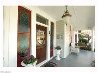 660 N Spring St, Winston Salem, NC 27101