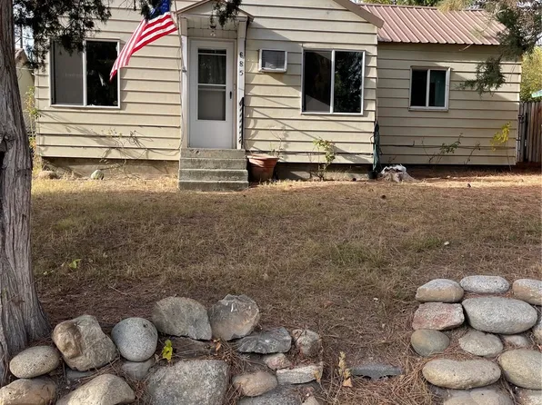 685 N 2nd Avenue N, Okanogan, WA 98840