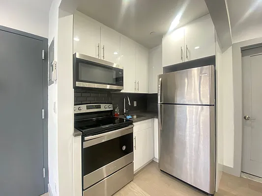 Rented by Dream Space Realty | media 5