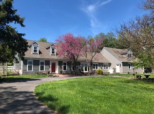 8 Hogback Rd, Pittstown, NJ 08867