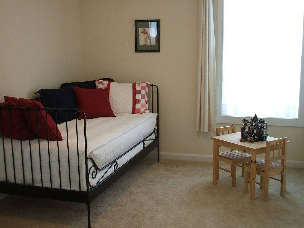 3 bed, 2.5 bath, 1680 sqft, $2,850 — Photo 1