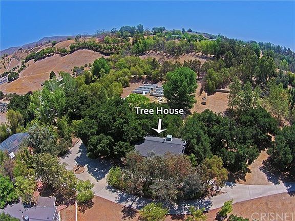 4th image of 30740 Burlwood Dr