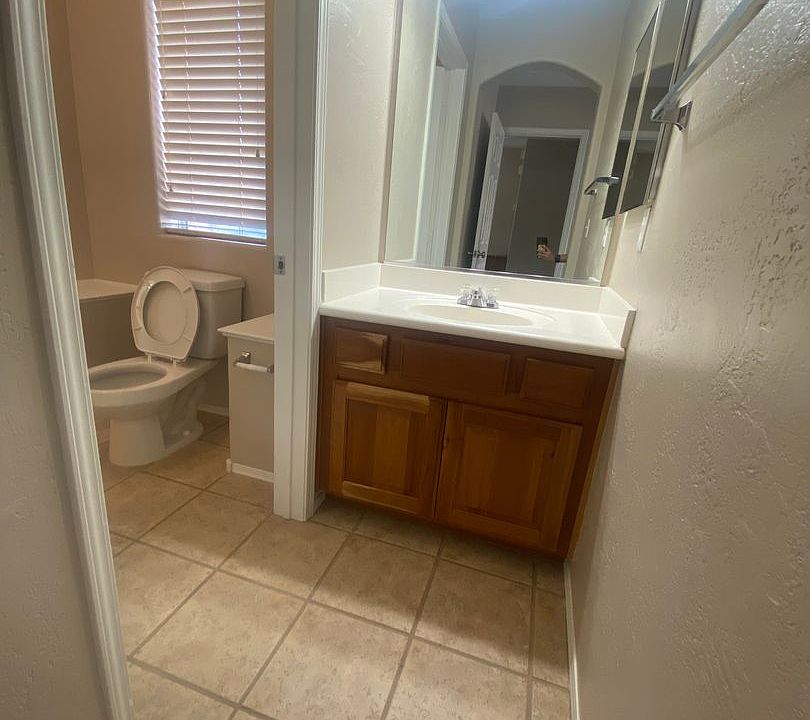 1st image of 5851 Baroque Gold Ct