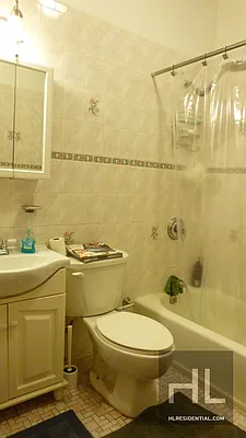 Rented by Highline Residential | media 13