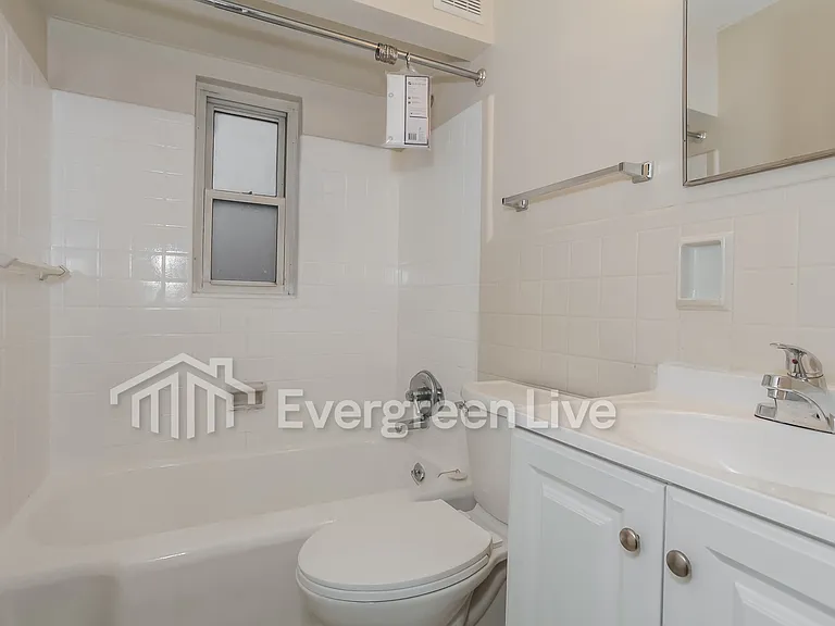 2032 Sundale Ave — Photo 9
