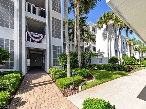 3rd image of 8076 Queen Palm Ln APT 444