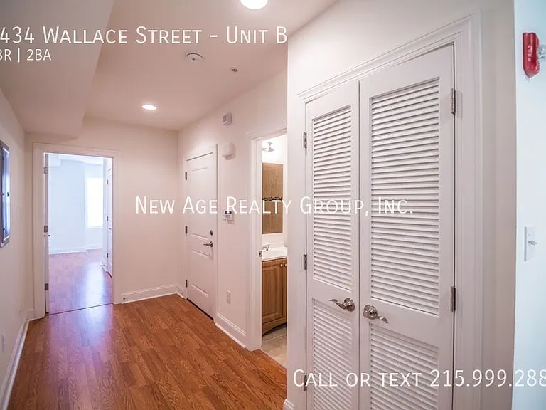 3434 Wallace St #B — Photo 8